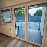 Liszt - Contractor Friendly Apartamento